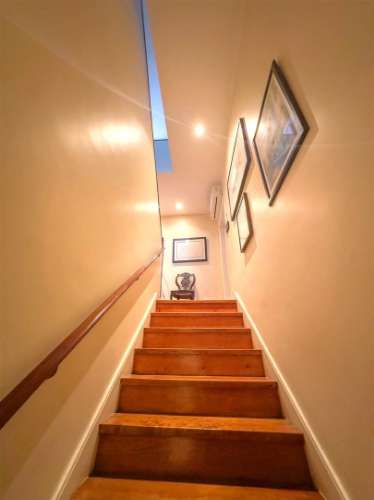 Moradia T3+1 com jardim na Foz Velha.