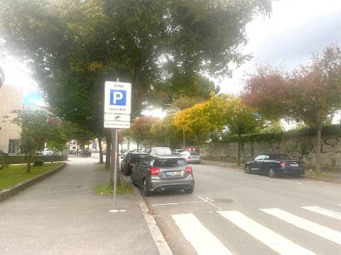 Escritório no Porto c/ 222m2