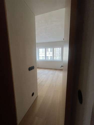 T1 novo p/ arrendar na baixa do Porto