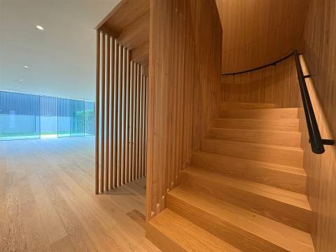 T3 de luxo c/ jardim em condomínio privado em Nevogilde