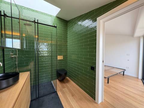 Moradia T4 ao Palácio de Cristal no Porto entre a Baixa e a Boavista