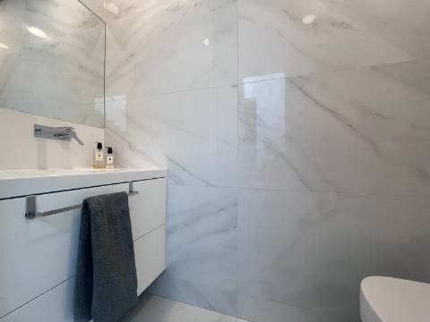 Moradia T4 c/ jardim, junto ao CLIP e ao Parque da Cidade – Porto