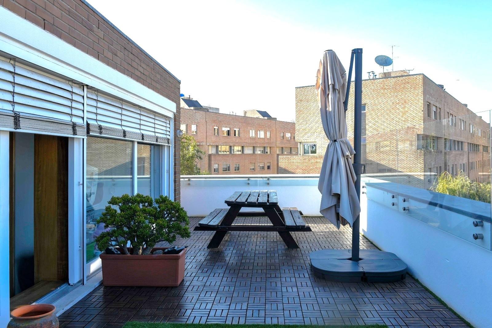 Apartamento T3 Arrendamento em Aldoar, Foz do Douro e Nevogilde,Porto