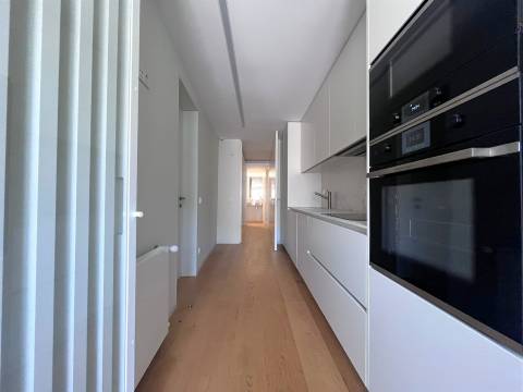 T3 Novo para Arrendamento – Foz do Douro