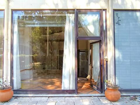 Loja para Arrendamento – Foz do Douro (40 m²)