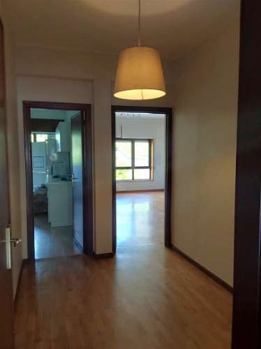 T2+1 na Foz do Douro em frente ao rio