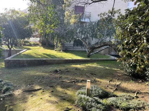 T2 c/ varanda e garagem no Pinheiro Manso no Porto