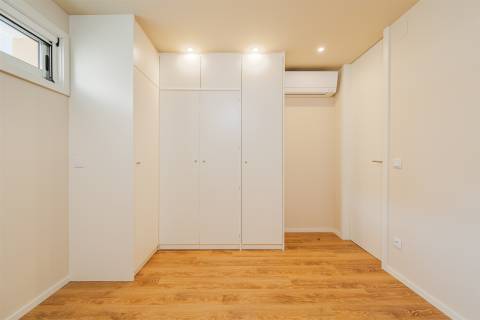 T1+1 remodelado no Porto