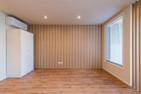 T1+1 remodelado no Porto