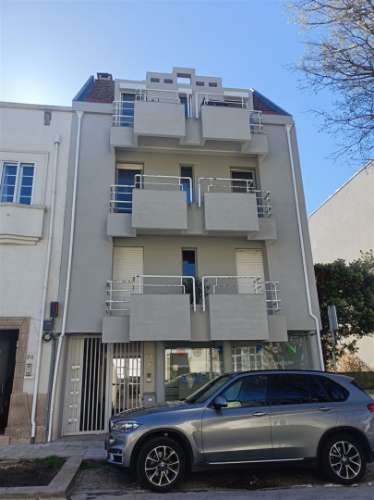 T3 duplex, renovado ao Mercado da Foz