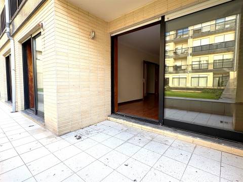 T1  c/ terraço em Matosinhos sul a poucos metros da praia