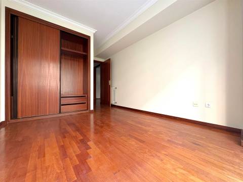 T1  c/ terraço em Matosinhos sul a poucos metros da praia