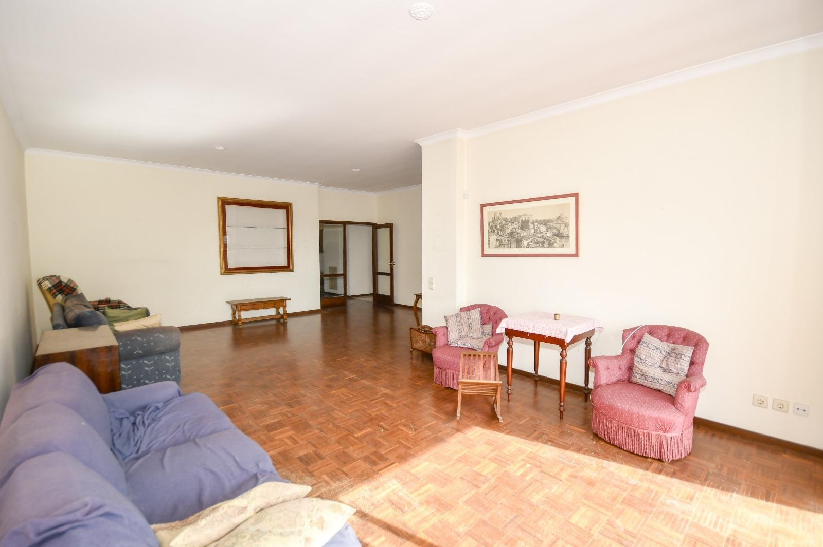 T6 para Venda – Boavista, Porto