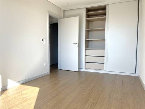 T3 novo junto à Rotunda da Boavista