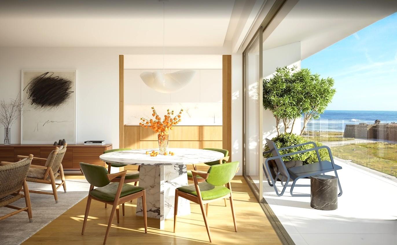 T3 com terraço em frente à praia em Vila do Conde