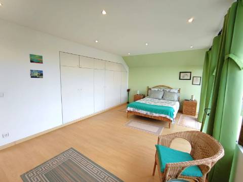 Moradia T5 c/ jardim e piscina em Aveleda, Vila do Conde