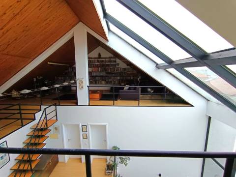 Moradia T5 c/ jardim e piscina em Aveleda, Vila do Conde