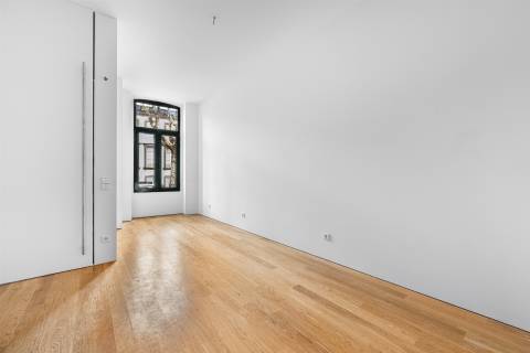 Moradia T3 remodelada no coração da Foz do Douro