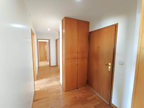 T3 p/ arrendar no centro do Porto