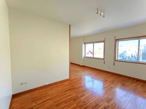 T3 p/ arrendar no centro do Porto