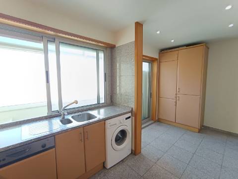 T3 p/ arrendar no centro do Porto