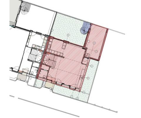 Moradia T4 c/ jardim junto ao rio nas Condominhas