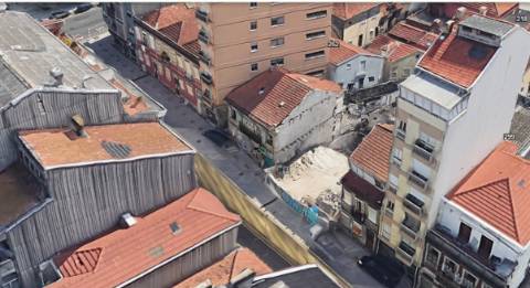 Prédio para construção no Porto