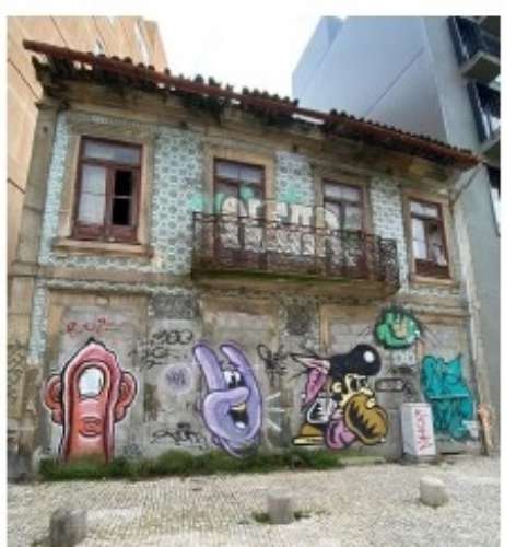 Prédio para construção no Porto