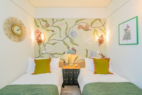 Apartamento T2 no 8.º Andar c/ Varanda Sul/Poente, Garagem e Arrumo em Ramalde