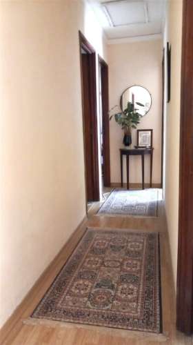 Moradia T4 com jardim em Aldoar, junto à Av. da Boavista e Parque da Cidade