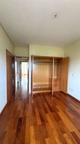 T3 Duplex p/ arrendar – Praia da Granja Arcozelo (disponível a partir de novembro)