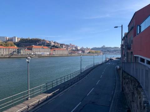 T3 Duplex p/ arrendar – Praia da Granja Arcozelo (disponível a partir de novembro)