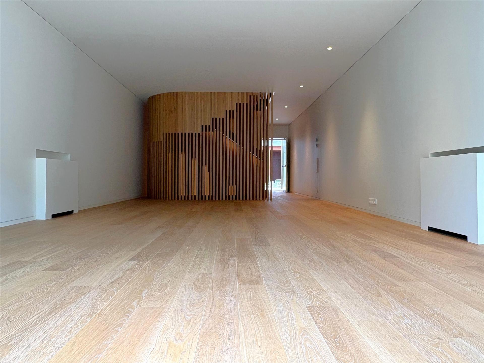 T3 de luxo c/ jardim em condomínio privado em Nevogilde