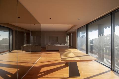 T3 c/ varanda p/ o mar na Av. Brasil na Foz do Douro