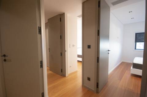 T3 c/ varanda p/ o mar na Av. Brasil na Foz do Douro