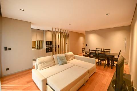 T1 c/ varanda na Av. Brasil na Foz do Douro