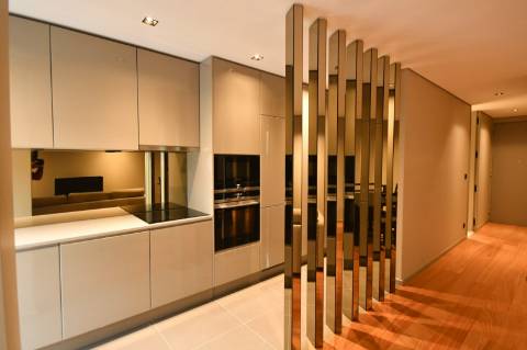 T1 c/ varanda na Av. Brasil na Foz do Douro