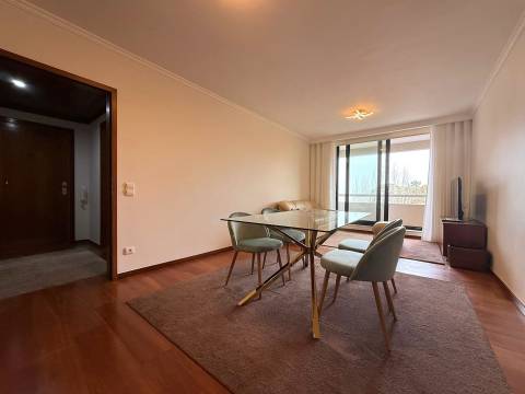 T2 c/ varanda e vista mar total – Pinhais da Foz