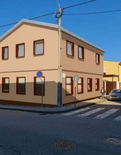 Moradia com Projeto Aprovado p/ T4 | Matosinhos | Elevado Potencial de Valorização