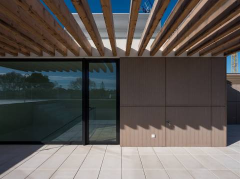 T4+1 Triplex c/ piscina junto à praia na Foz do Douro