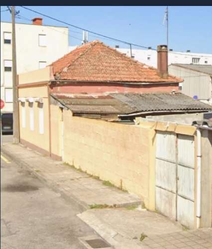 Moradia com Projeto Aprovado p/ T4 | Matosinhos | Elevado Potencial de Valorização