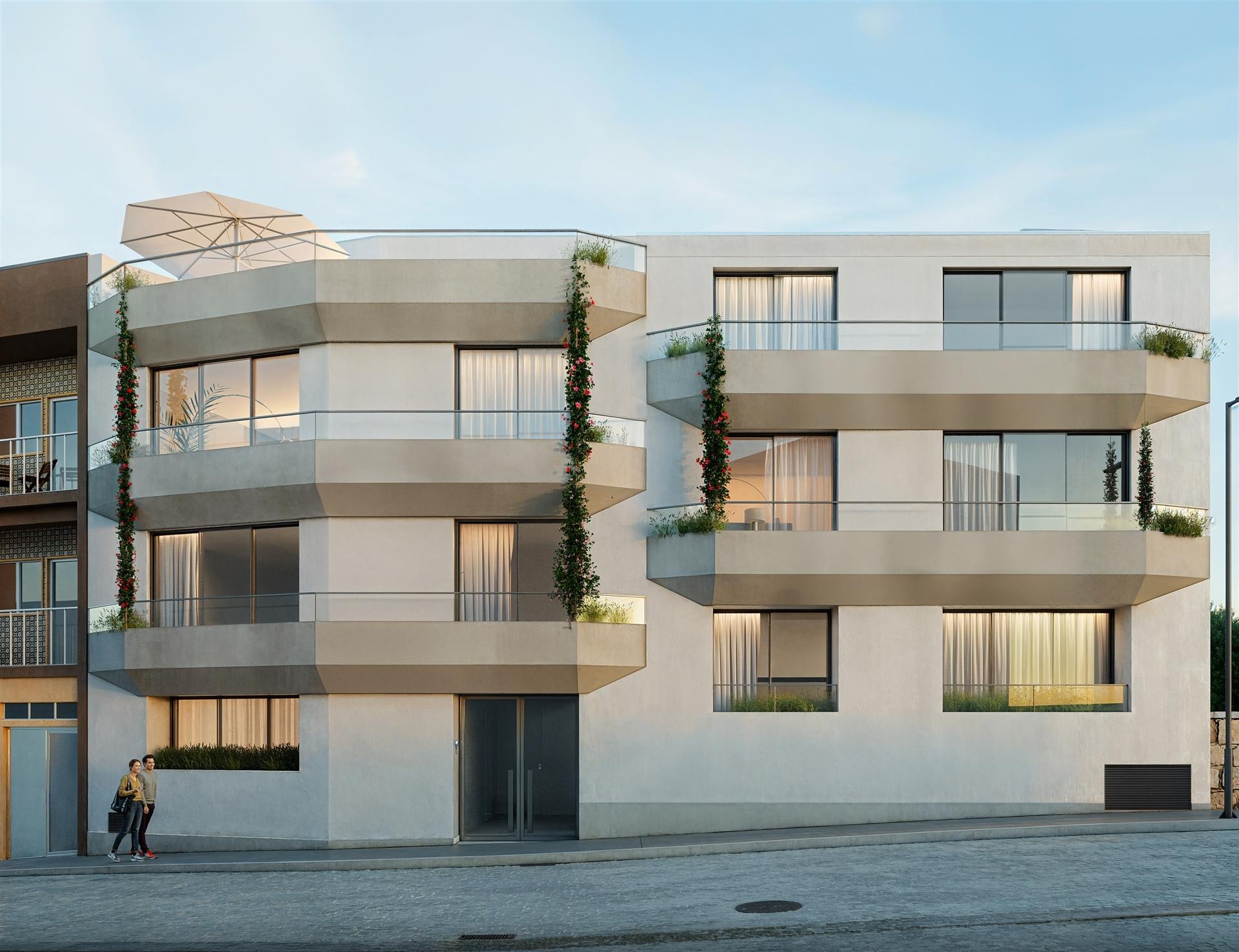 T3 novo c/ varanda nas Condominhas, inserido no Bloco 1 com 78 m2, lugar de garagem e arrumo