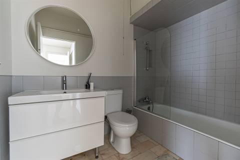 T2 p/ arrendar c/ Varanda e Garagem | Aviz | Porto