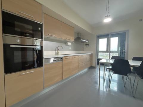 T3 com Garagem e Excelente Luminosidade no Bessa