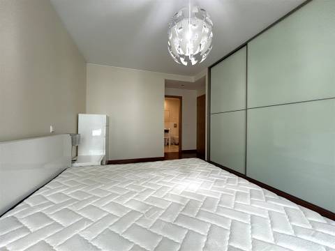 T3 com Garagem e Excelente Luminosidade no Bessa