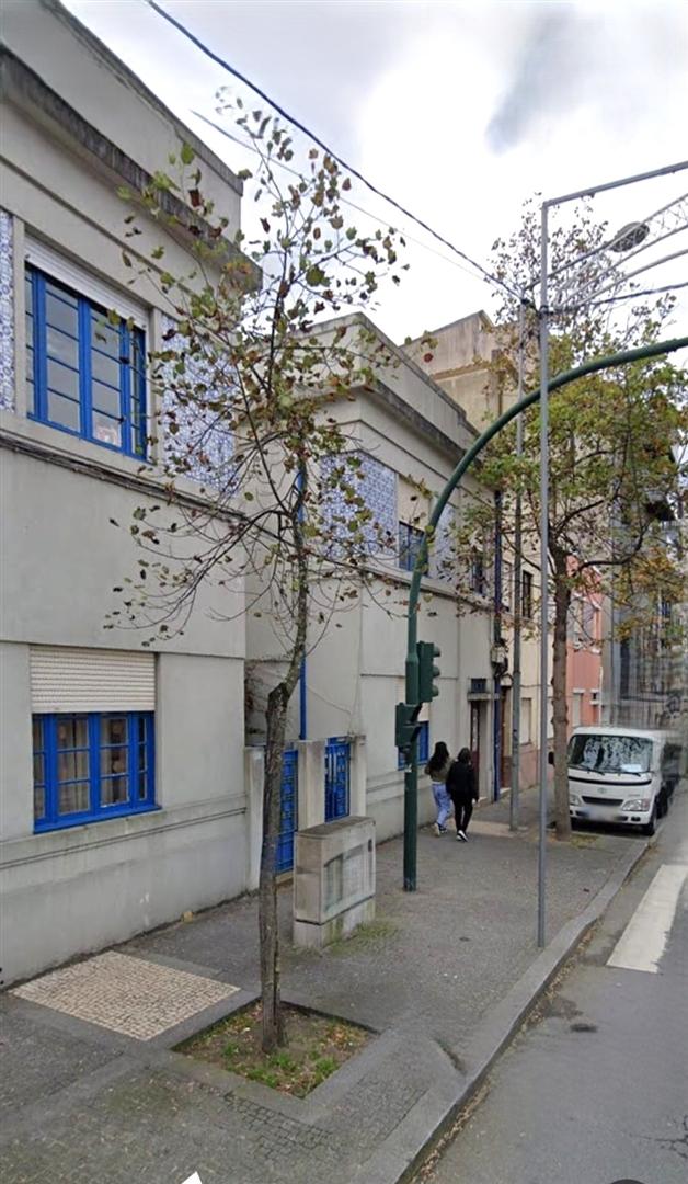 T3 Renovado com jardim | Perto do Metro | Matosinhos