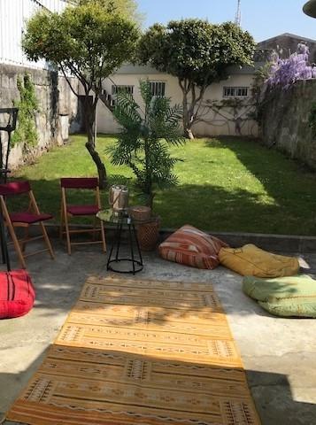 Moradia na Foz com jardim p/ reabilitar c/ projeto aprovado para T5