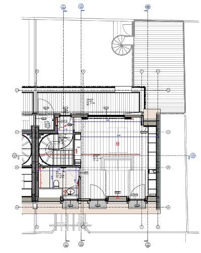 Moradia T4 c/ jardim junto ao rio nas Condominhas