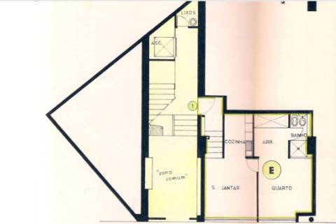 T1 para Arrendamento | Rua de Fernandes Tomás | Porto