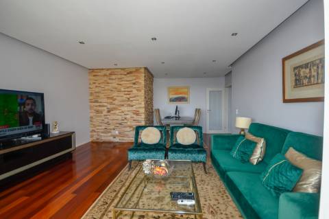 T2 | equipado | mobilado em Condomínio Privado com Piscina | Maia